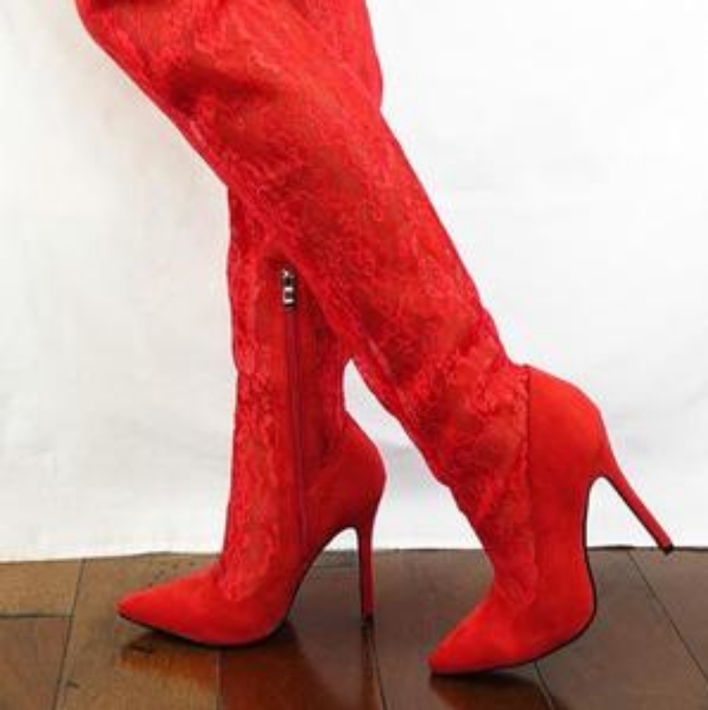 Heel boots